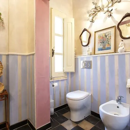Romantic Liberty Apartment